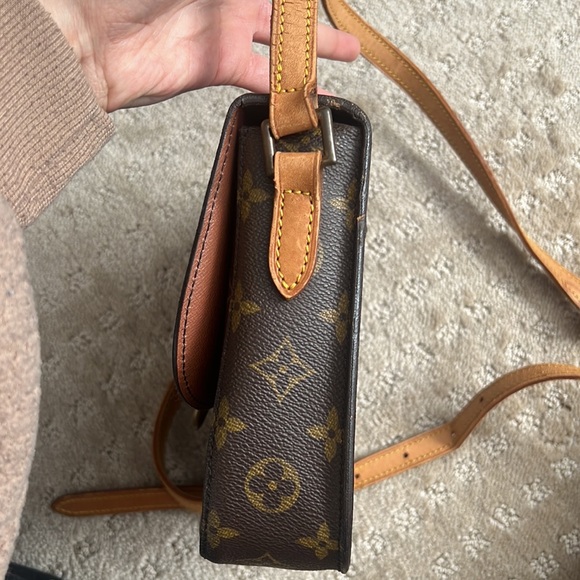 Authentic Vintage Louis Vuitton St. Cloud - Picture 7 of 10